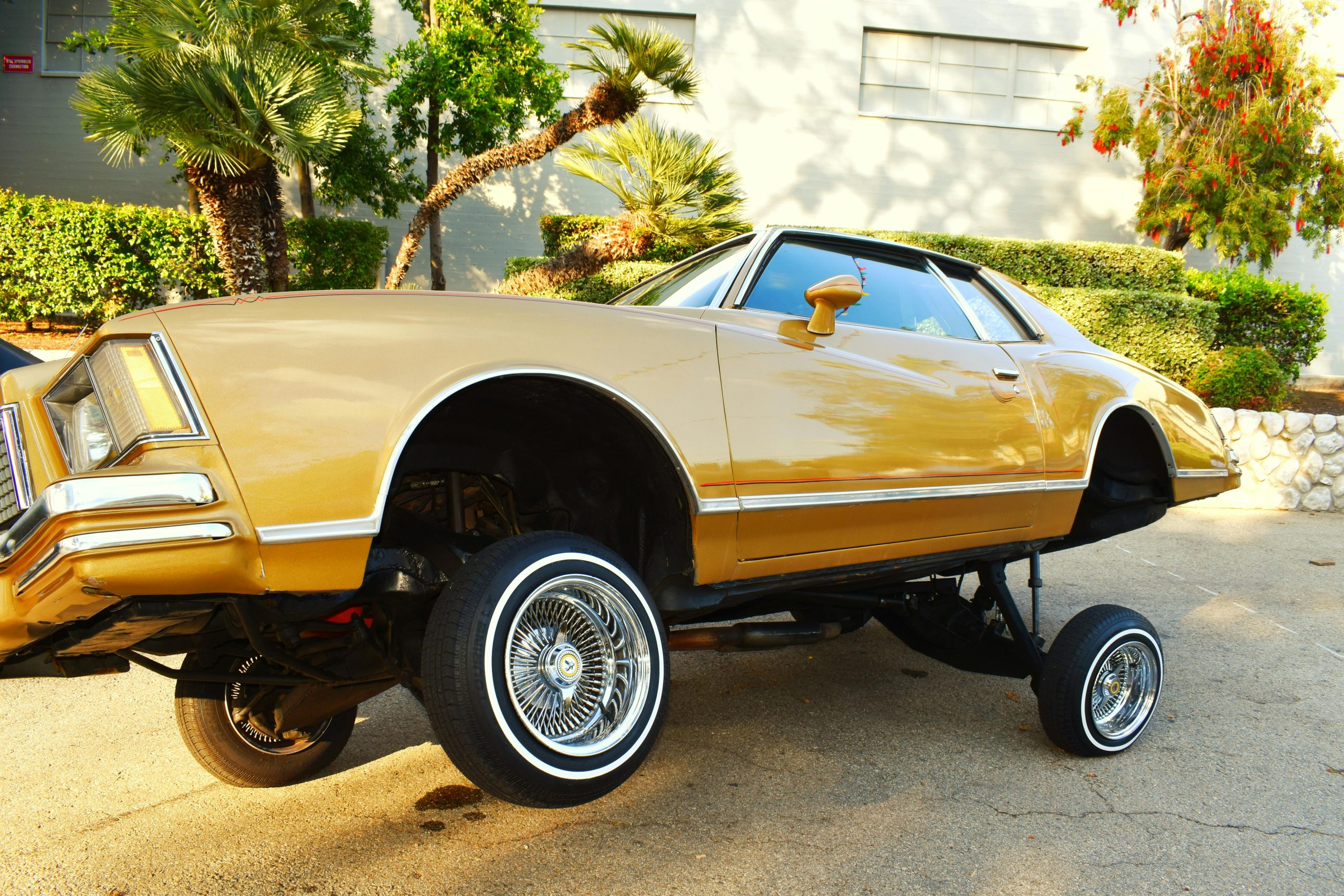 Classic Collector Cars Increasing in Global Auction Value