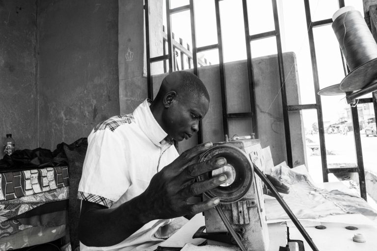 Handheld Sewing Machines for Quick Clothing Repairs