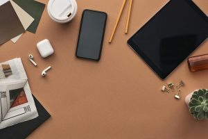 Wireless HDMI Transmitters for Clutter-Free Desks
