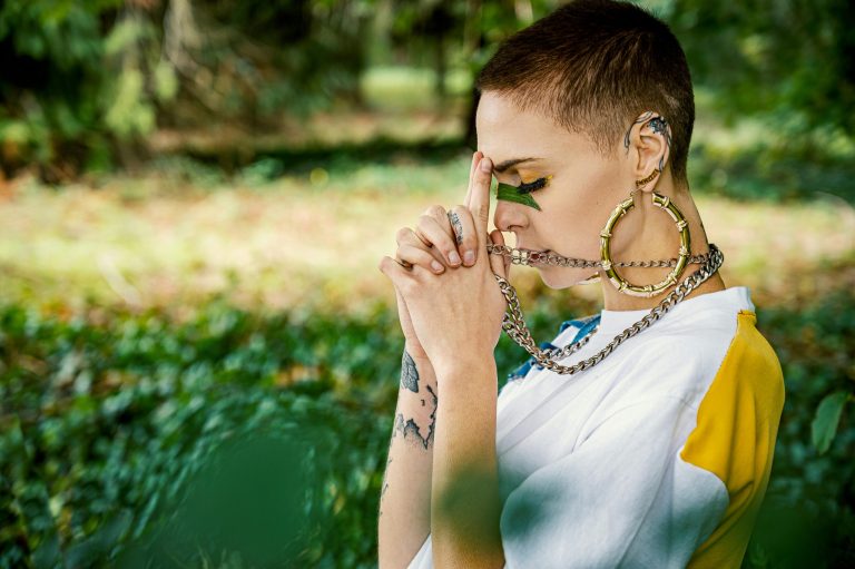 Fashion Accessories That Elevate Everyday Casual Outfits Instantly