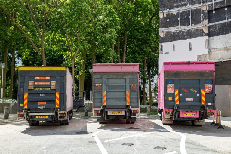 Compact Cargo Vans Revolutionizing Last-Mile Deliveries